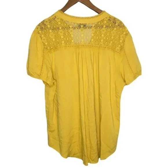 Torrid Lace Inset Blouse - Picture 5 of 9